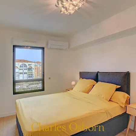 L'horizon Royal Apartment